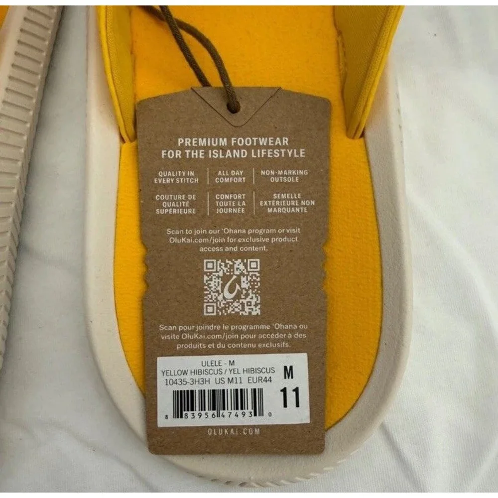 OluKai Ulele Sandals Mens 11 Yellow Hibiscus Water Resistant 10435-3H3H NWT